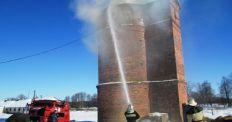 В Житомирській області загорілась водонапірна вежа/