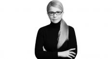 ​Юлія Тимошенко: «Батьківщина» ставить питання про імпічмент президенту через підозру у державній зраді        /
