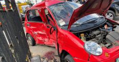 ​В Житомире в результате ДТП спасали водитель из поврежденного Део Матиз/