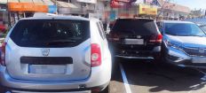 ​У Житомирі на вулиці Небесної Сотні сталась ДТП за участю Honda, Seat, Dodge та Dacia. ФОТО/