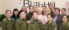 ​У просторі «Вільна» курсантки Житомирського військового інституту обговорювали гендерну рівність та рівноправ'я/