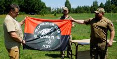 ​Голова Житомирської ОВА привітав бійців Штурмового полку «Сафарі» з Днем Національної поліції України