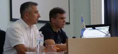 ​У Житомирі під час позачергової сесії депутати пролосували за виділення коштів на підтримку ЗСУ/