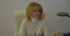 ​Наталія Остапченко поспілкувалася з журналістами про вакцинальну кампанію проти COVID-19 в Житомирській області/