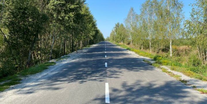 ​Жители Романовской общины пользуются новым отремонтированным автодорогой