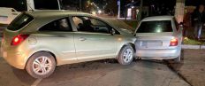 ​У Житомирі на вулиці Чуднівській зіткнулися Opel та Audi. ФОТО/