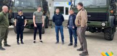 ​Сергій Сухомлин: Військовим частинам, які базуються на Житомирщині, передали 4 вантажівки Iveco Magirus/